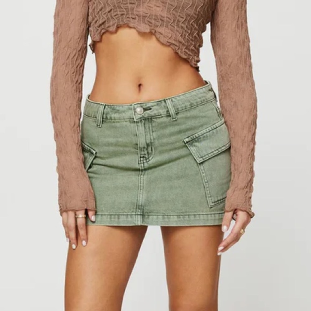 ZAKAI CARGO DENIM MINI SKIRT GREEN